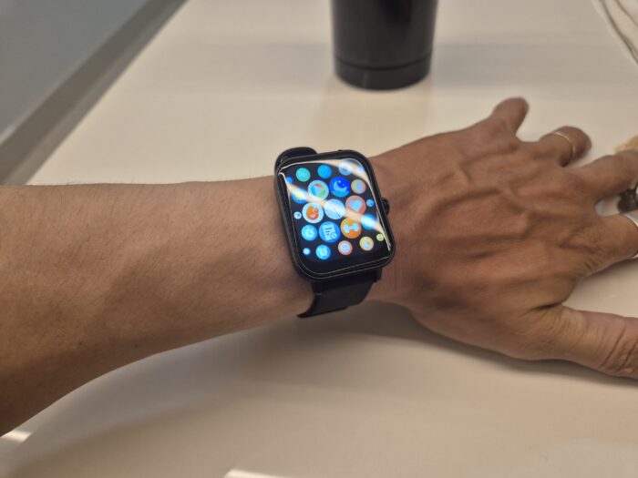 Smartwatch Tela 1.9'' Resistente à Água e Monitoramento de Saúde - Imagem 3